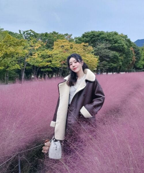 LADY VOLUME(レディーボリューム)の「オーバーサイズウールシアリングダブルムートン_ブラウン(ムートンコート・レディース・その他・FREE)」の4枚目の写真