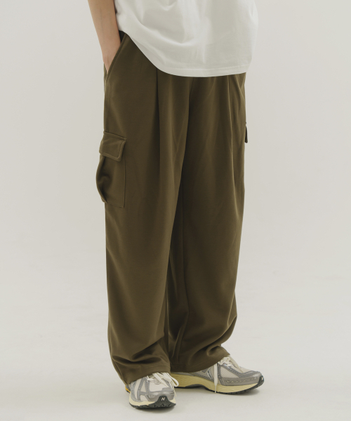CAMEL WORK(キャメルワーク)の「ワンタックワイドカーゴスウェットパンツ(カーキ)(スウェットパンツ・メンズ・その他・LARGE/X-LARGE/SMALL/MEDIUM)」の1枚目の写真