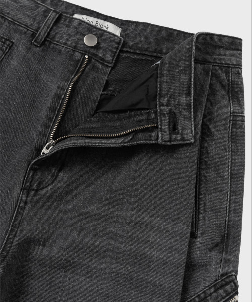 NONBLANK(ノンブランク)の「ウォッチポケットデニムパンツ_GREY(デニムパンツ・メンズ・グレー・MEDIUM/LARGE/X-LARGE)」の6枚目の写真