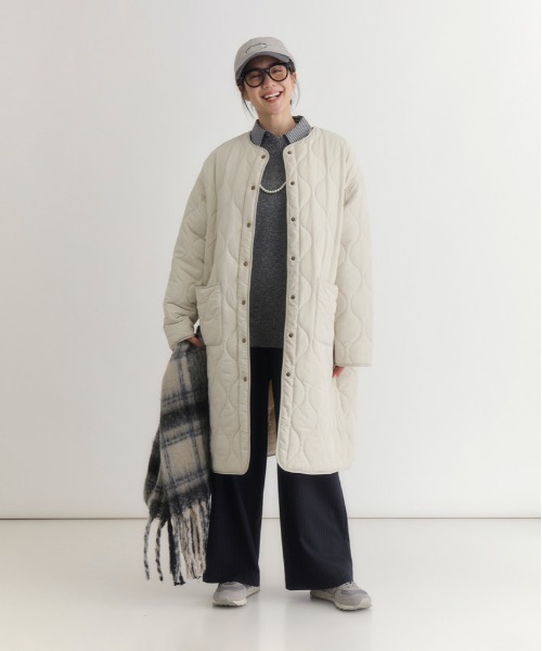 Right-on（ライトオン）の「【HONEYSUCKLE ROSE】キルティングロングコート (ロング丈 / 中綿 / 軽量 / ノーカラー)（その他アウター・レディース・オリーブ/ブラック/キナリ・S/M/L）」の18枚目の写真