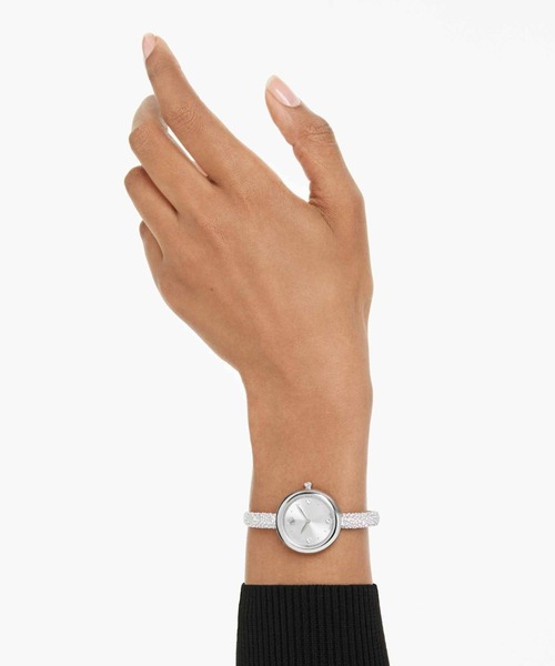 SWAROVSKI(スワロフスキー)の「【公式】【スワロフスキー】Sublima bangle ウォッチ, スイス製, メタルブレスレット, シルバー系, ステンレス鋼(アナログ腕時計・レディース・シルバー系・ONE SIZE)」の2枚目の写真