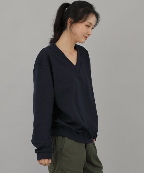 SAINTCREW(セントクルー)の「ボールドVネックスウェットシャツ BVN-801 ネイビー(スウェット・レディース・その他・MEDIUM/LARGE)」の3枚目の写真