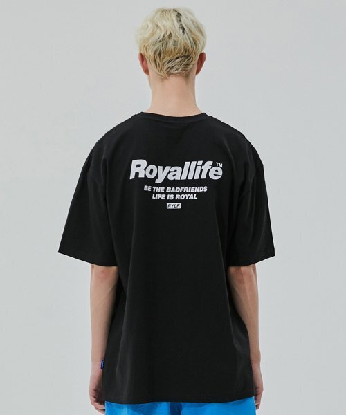 ROYALLIFE(ロイヤルライフ)の「ビー ザ フレンズ バンパルティ (RL701 BE THE FRIENDS TEE) - BLACK(Tシャツ/カットソー・レディース・ブラック・MEDIUM/SMALL/LARGE/XX-LARGE)」の5枚目の写真