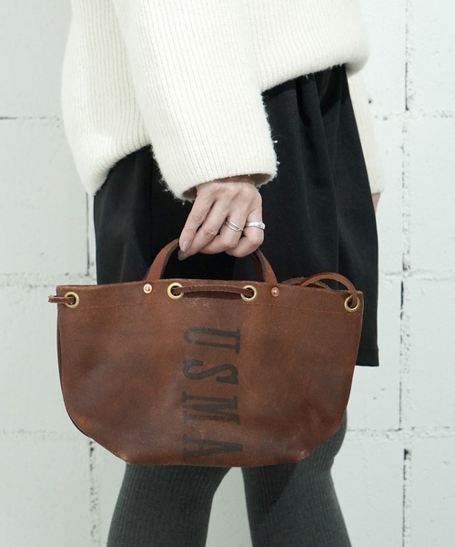 vasco（ヴァスコ）の「vasco ヴァスコ LEATHER MAIL PURSE BAG-SMALL レザー ポストマンバッグ 巾着バッグ（トートバッグ・メンズ・キャメル・FREE）」の6枚目の写真