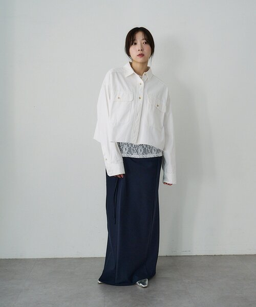 SHENERY（シーナリー）の「デニムオーバーショートシャツ（シャツ/ブラウス・レディース・ホワイト/ブルー・FREE）」の8枚目の写真