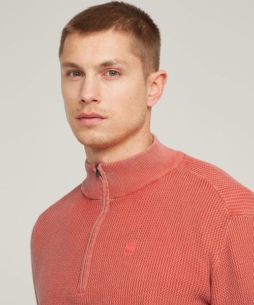 G-STAR（ジースター）の「Serrated Knitted Skipper/ワンポイントハーフジップコットンニットセーター（ニット/セーター・メンズ・ベージュ系その他/レッド系その他・LARGE/MEDIUM/SMALL）」の11枚目の写真