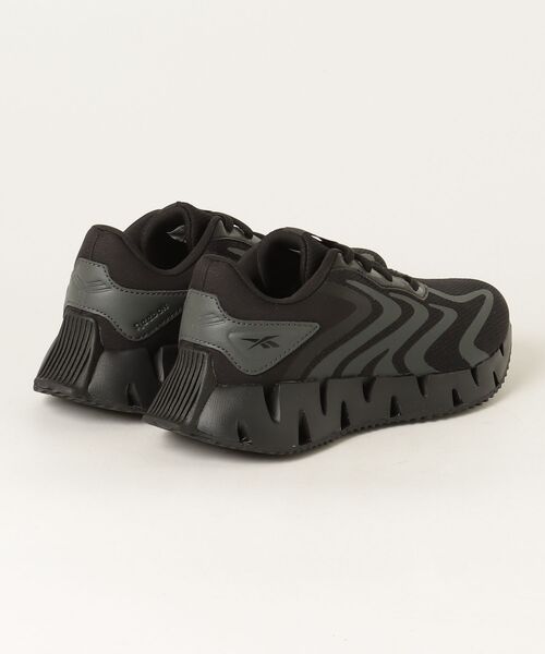 Reebok(リーボック)の「ジグ ライズ / ZIG RISE SA(スニーカー・メンズ・ブルー/ライトグレー/ブラック・26.0cm/25.5cm/25.0cm/23.0cm/22.5cm/29.0cm/28.5cm/28.0cm/27.5cm/27.0cm/26.5cm/24.0cm/24.5cm/23.5cm)」の19枚目の写真