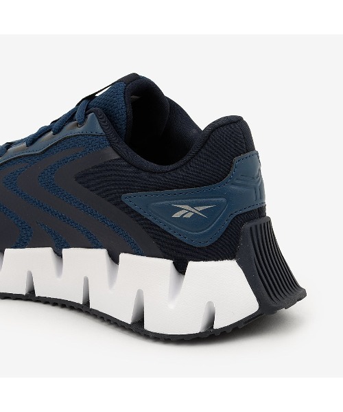 Reebok(リーボック)の「ジグ ライズ / ZIG RISE SA(スニーカー・メンズ・ブルー/ライトグレー/ブラック・26.0cm/25.5cm/25.0cm/23.0cm/22.5cm/29.0cm/28.5cm/28.0cm/27.5cm/27.0cm/26.5cm/24.0cm/24.5cm/23.5cm)」の12枚目の写真