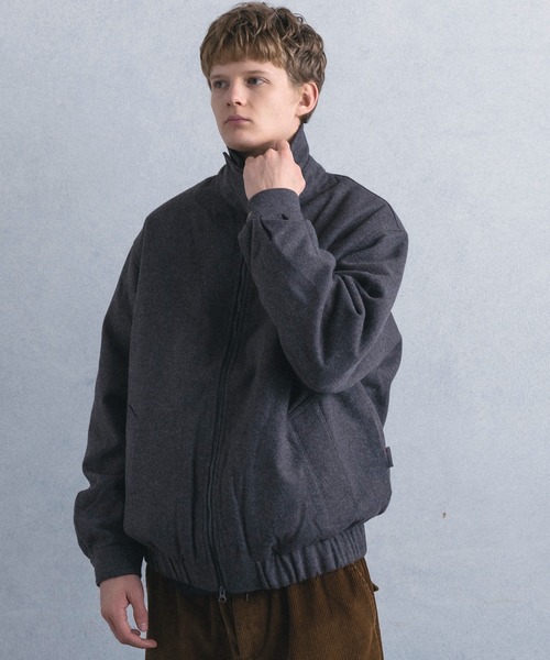 +phenix(プラスフェニックス)の「【WEB・直営店限定】+phenix(プラスフェニックス)WOOL-LIKE PADDED BLOUSON ウールライク パデッド ブルゾン(ブルゾン・メンズ・グレー/ブラウン・M/L)」の3枚目の写真