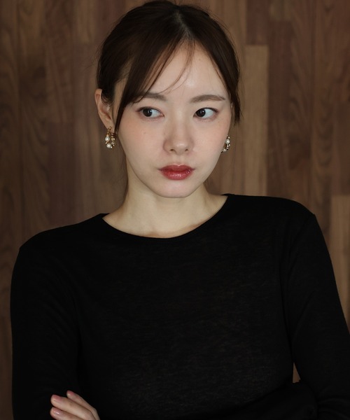 J by blue(ジェイバイブルー)の「ニュアンスメタル&パールフープピアス / ニッケルフリー(ピアス(両耳用)・レディース・シルバー/ゴールド・FREE)」の11枚目の写真