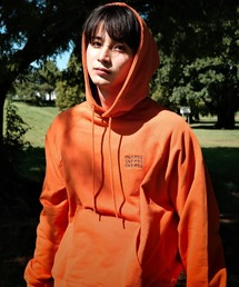 skoool（スクール）の「3連ロゴ刺繍ショート丈ヘビーウェイトスウェットパーカー／コットン100％（パーカー）」