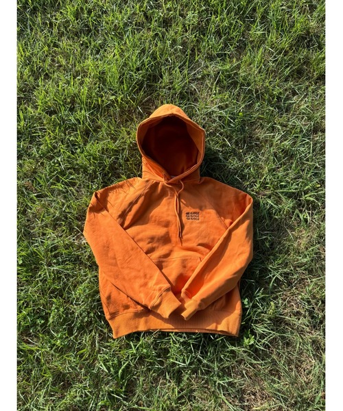 skoool(スクール)の「3連ロゴ刺繍ショート丈ヘビーウェイトスウェットパーカー/コットン100%(パーカー・メンズ・ベージュ/ネイビー/オレンジ/ブラウン・MEDIUM/LARGE)」の8枚目の写真