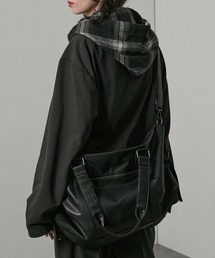 Alfred Alex（アルフレッドアレックス）の「【Alfred Alex】ヴィンテージライク 2WAY ビッグ ショルダー ボストンバッグ（ボストンバッグ）」