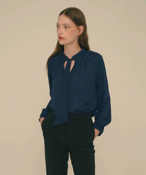 ICE GARDEN A.508(アイス ガーデン エイオーゴンパル)の「Raglan Sleeve Scarf Blouse(シャツ/ブラウス・レディース・その他・FREE)」の6枚目の写真