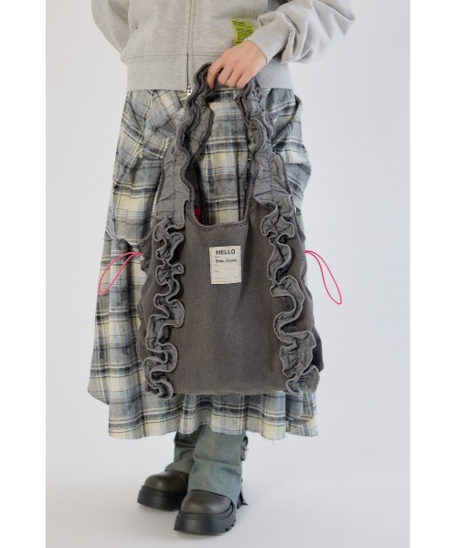 RODEO CROWNS WIDE BOWL（ロデオクラウンズワイドボウル）の「デニムフリルギャザーバッグ（トートバッグ・レディース・ブルー/ブラック・FREE）」の7枚目の写真