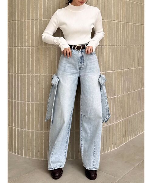 dazzlin（ダズリン）の「リボンバレルデニムパンツ（デニムパンツ・レディース・インディゴブルー/ライトブルー・MEDIUM/SMALL）」の14枚目の写真