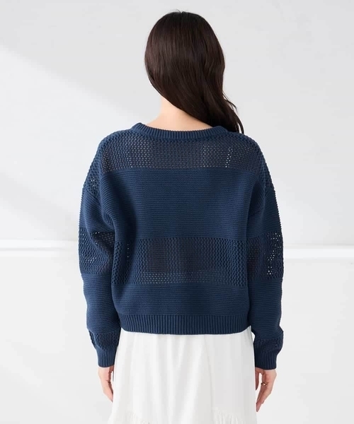 a.v.v(アーヴェヴェ)の「メッシュボーダーニット(ニット/セーター・レディース・ネイビー/レッド/アイボリー・40/38)」の7枚目の写真