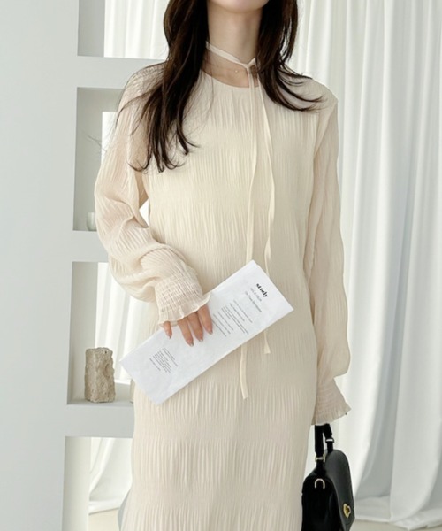 セール】マジョリカプリーツデザイン ロング丈ワンピース（ワンピース