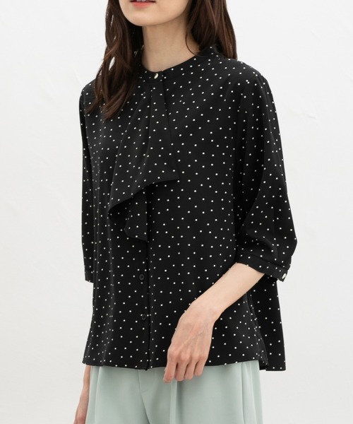 Honeys（ハニーズ）の「６分袖ボウタイブラウス（シャツ/ブラウス・レディース・ホワイト/ホワイト系その他/ブラック系その他/ライトブルー/ライトグレー・M/3L/S/LL/L）」の18枚目の写真