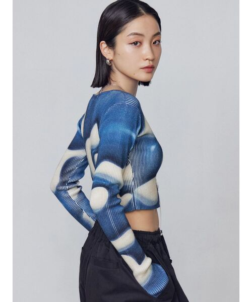 EMODA（エモダ）の「フロントレースアップフィットニット（ニット/セーター・レディース・ホワイト/グレー/ネイビー・FREE）」の12枚目の写真