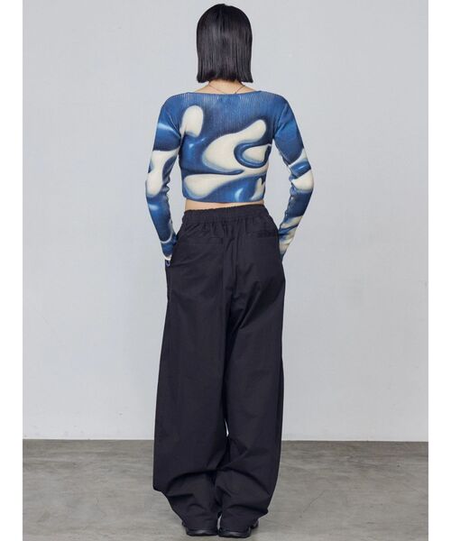 EMODA（エモダ）の「フロントレースアップフィットニット（ニット/セーター・レディース・ホワイト/グレー/ネイビー・FREE）」の16枚目の写真