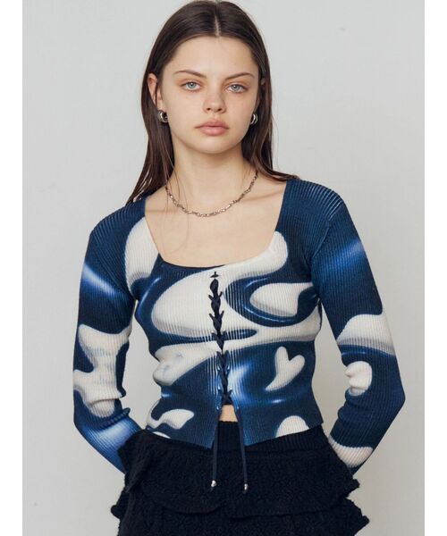 EMODA（エモダ）の「フロントレースアップフィットニット（ニット/セーター・レディース・ホワイト/グレー/ネイビー・FREE）」の17枚目の写真