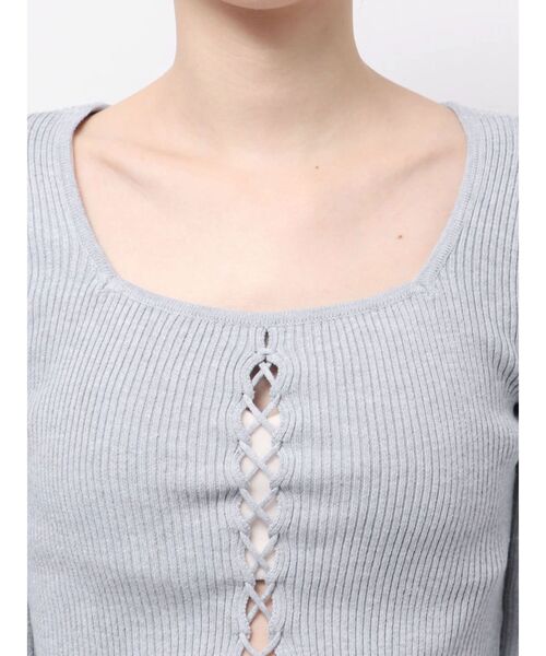 EMODA（エモダ）の「フロントレースアップフィットニット（ニット/セーター・レディース・ホワイト/グレー/ネイビー・FREE）」の22枚目の写真