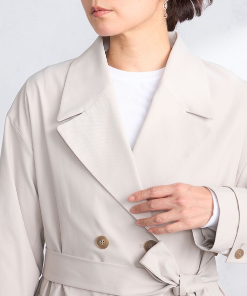 GALLORIA(ギャローリア)の「【はっ水・防花粉】ゆるトレンチコート(トレンチコート・レディース・グレイッシュベージュ/ネイビー・L/LL/M/S)」の6枚目の写真