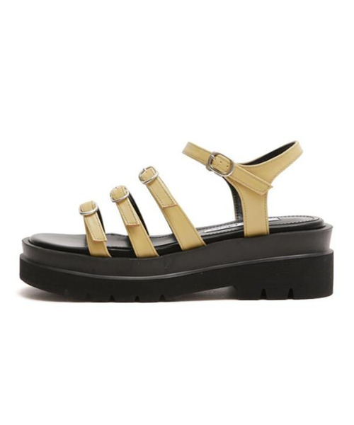 MAC MOC(マックモック)の「トリプル3カラー チャンキー デイリー ストラップ サンダル 6cm(サンダル・レディース・ブラック/シルバー/Mustard・22.5cm/23cm/23.5cm/24cm/24.5cm/25cm)」の2枚目の写真