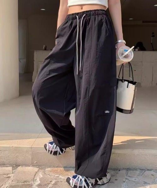 SallyLunn(サリーラン)の「配色コードワイドパンツ(その他パンツ・レディース・ホワイト/ブラック・LARGE/MEDIUM)」の7枚目の写真