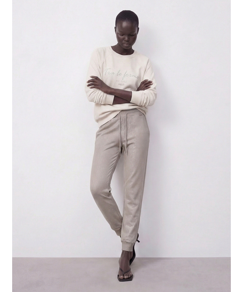 ACUD（アクド）の「Glitter Jogger Pants _Beige（スウェットパンツ・レディース・Beige・SMALL/MEDIUM）」の4枚目の写真