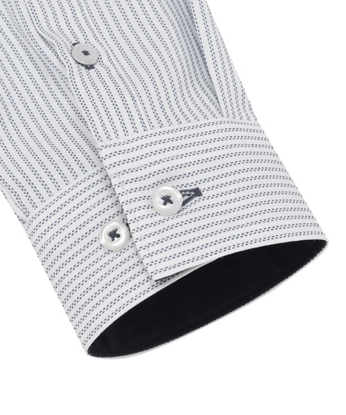 TOKYO SHIRTS（トウキョウシャツ）の「COFREX 形態安定ノンアイロン ワイド 長袖ビジネスワイシャツ（ビジネスシャツ・レディース・ブルー・S/M）」の2枚目の写真