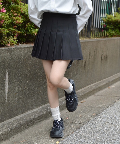 &soiree(アンドソワレ)の「プリーツミニスカート(スカート・レディース・グレー/ブラック・FREE)」の9枚目の写真
