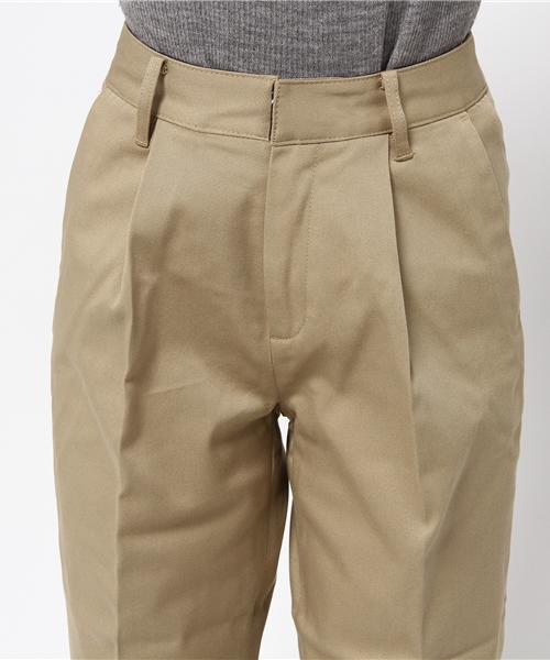 Khaju(カージュ)の「DICKIES×Khaju: コットンワイドパンツ(その他パンツ・レディース・ベージュ/カーキ・SMALL/MEDIUM)」の6枚目の写真