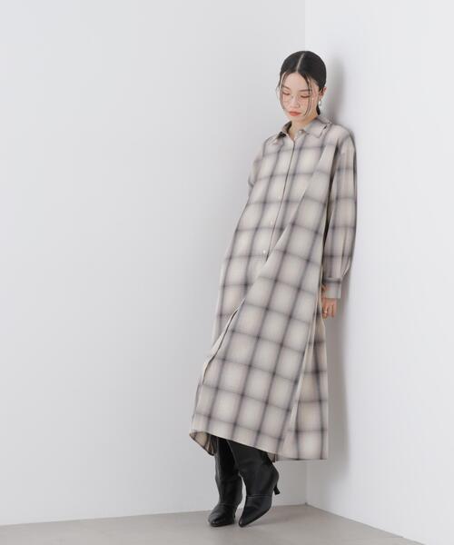 NANO universe（ナノユニバース）の「オンブレーツイルチェックシャツワンピース（シャツワンピース・レディース・ブルー/ベージュ/アイボリー・FREE）」の2枚目の写真