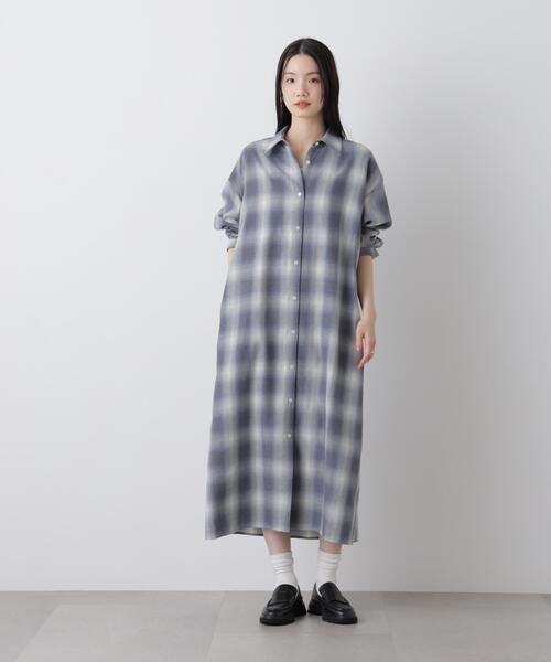 NANO universe（ナノユニバース）の「オンブレーツイルチェックシャツワンピース（シャツワンピース・レディース・ブルー/ベージュ/アイボリー・FREE）」の21枚目の写真