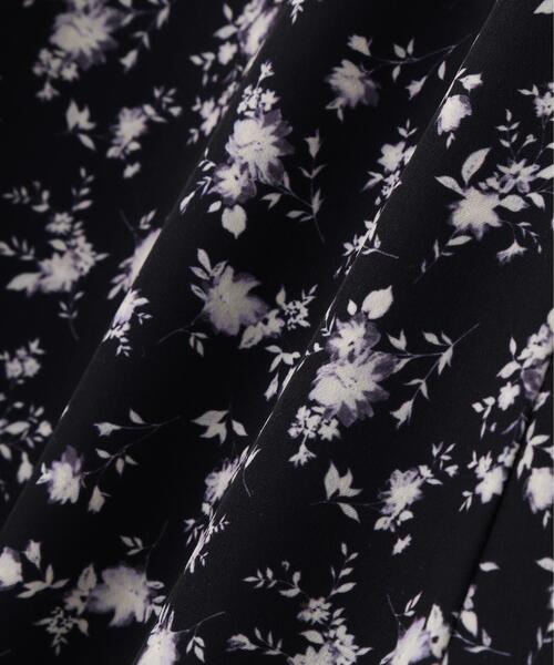 PROPORTION BODY DRESSING(プロポーションボディドレッシング)の「花柄キャミワンピース / 1216140404(ワンピース・レディース・ネイビー/ホワイト系その他・SMALL/P/S/MEDIUM)」の3枚目の写真