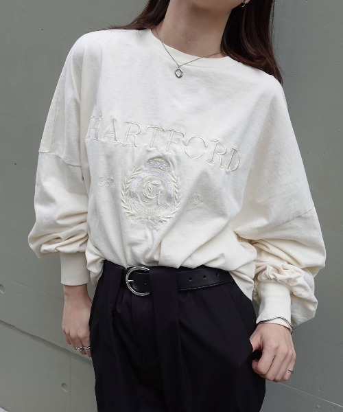 CORNERS（コーナーズ）の「ピグメント刺繍オーバーサイズロンT（Tシャツ/カットソー・レディース・グレイッシュベージュ/アイボリー/ネイビー/チャコールグレー・FREE）」の17枚目の写真