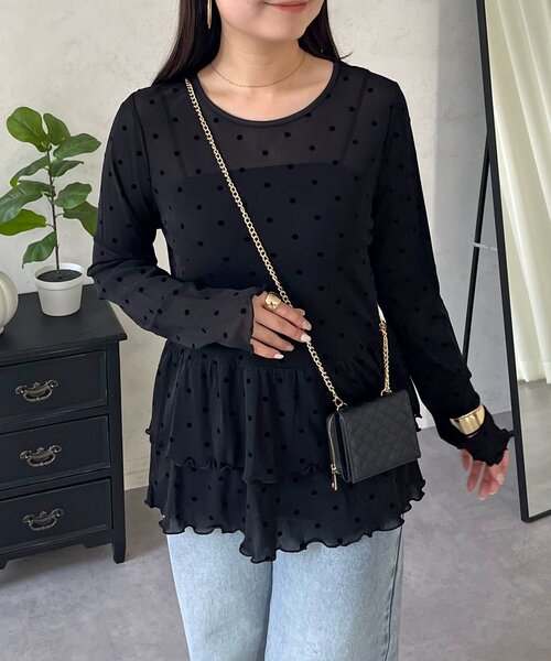 prose verse（プロズヴェール）の「フロッキードットシアーフリルペプラムトップス（Tシャツ/カットソー・レディース・ブラック/アイボリー・LARGE/MEDIUM）」の2枚目の写真