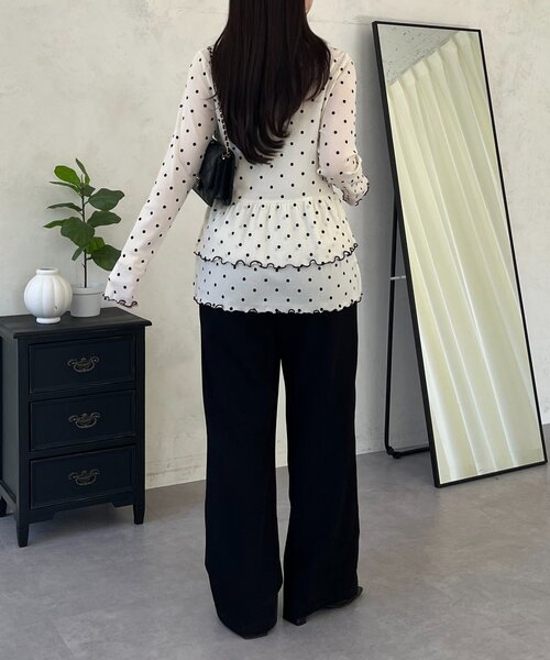 prose verse（プロズヴェール）の「フロッキードットシアーフリルペプラムトップス（Tシャツ/カットソー・レディース・ブラック/アイボリー・LARGE/MEDIUM）」の19枚目の写真