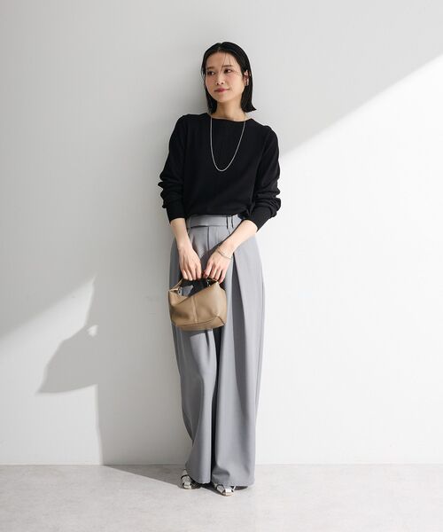 Green Parks(グリーンパークス)の「パール調ボタン付き2WAYニットプルオーバー(ニット/セーター・レディース・オフホワイト/ブルー/ブラック・FREE)」の18枚目の写真