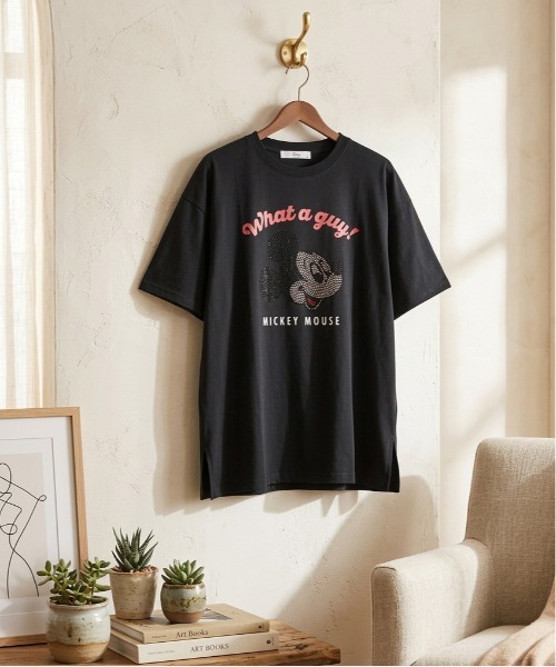 Disney(ディズニー)の「【DISNEY/ディズニー】ミッキーマウス ラインストーン半袖Tシャツ(Tシャツ/カットソー・レディース・トップグレー/サックスブルー/ブラック/ラベンダー・LARGE/MEDIUM)」の1枚目の写真