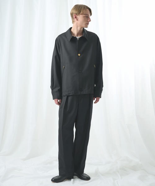 CULLNI（クルニ）の「【CULLNI/クルニ】別注 Gabardine Pin Tuck Pant（スラックス・メンズ・ブラック/カーキ/ネイビー・1/2）」の4枚目の写真