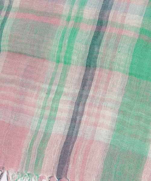 studio CLIP(スタディオクリップ)の「フレンチリネンチェック柄ストール(ストール/ショール・レディース・イエロー/ブラック/ピンク/レッド・FREE)」の9枚目の写真