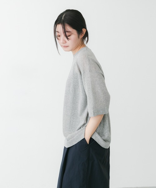 EKAL（エカル）の「ハイゲージニットT（ニット/セーター・レディース・キャメル/パープル/グレー/杢グレー・FREE）」の3枚目の写真