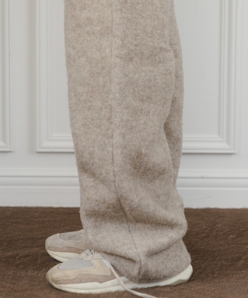 CREDONA(クレドナ)の「WOOL FLEECE CURVE PANTS/ウールフリースカーブパンツ(その他パンツ・レディース・ベージュ・FREE)」の6枚目の写真