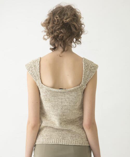 LAATO（ラート）の「knit tank top（ニット/セーター・レディース・ピンクベージュ/オフホワイト・FREE）」の3枚目の写真