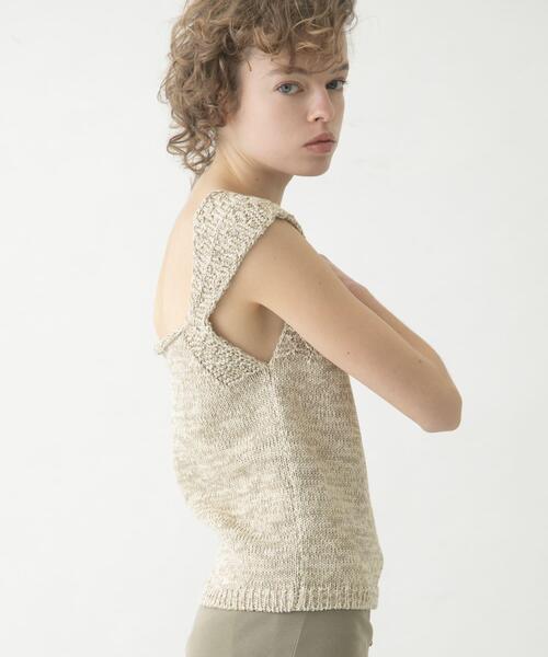LAATO（ラート）の「knit tank top（ニット/セーター・レディース・ピンクベージュ/オフホワイト・FREE）」の6枚目の写真