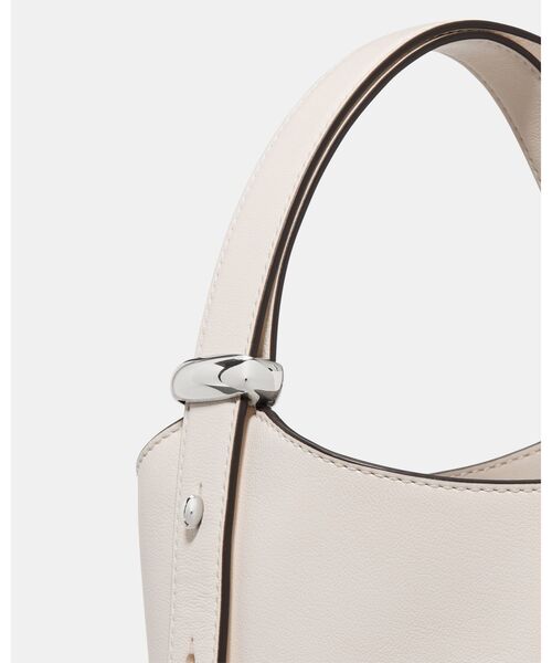 kate spade new york（ケイトスペード ニューヨーク）の「ヘイロー ファイン グレインレザー ミニ バケット（ショルダーバッグ・レディース・ベージュ・ONESIZE）」の8枚目の写真