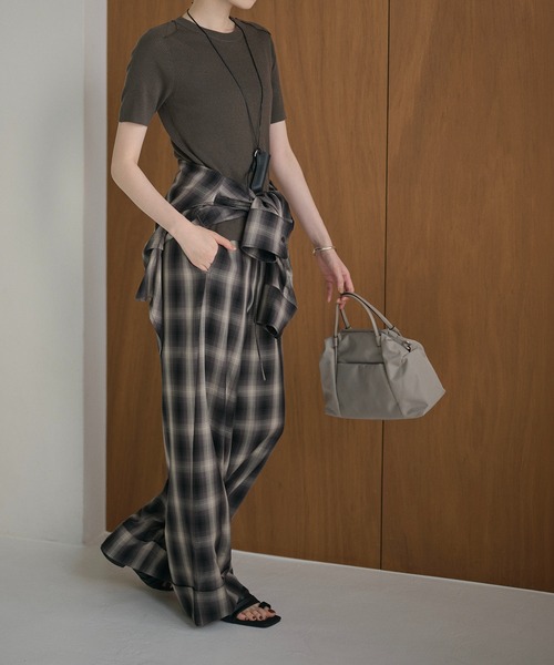 LAULEN（ローレン）の「nylon combi switching boston handbag /ナイロンコンビ切替ボストンハンドバッグ（ボストンバッグ・レディース・ブラック/ライトグレー・FREE）」の22枚目の写真